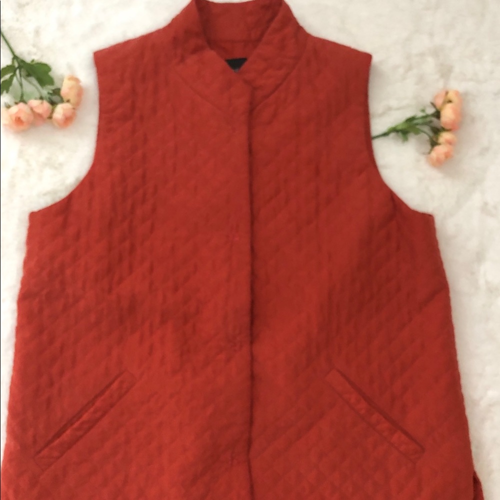 ✨Eileen Fisher Rust Orange 100% Silk Quilted Vest Small - Picture 3 of 16